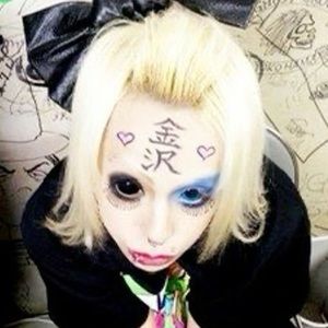 Meet your Posher, Star